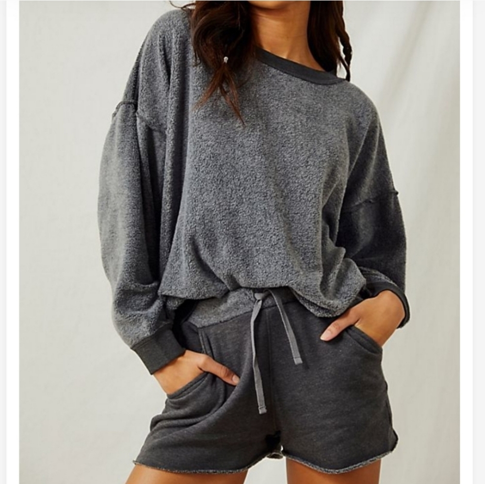 Free People * Kelly Washed Solid Lounge Set Grey Shorts Sweatshirt - Picture 4 of 7